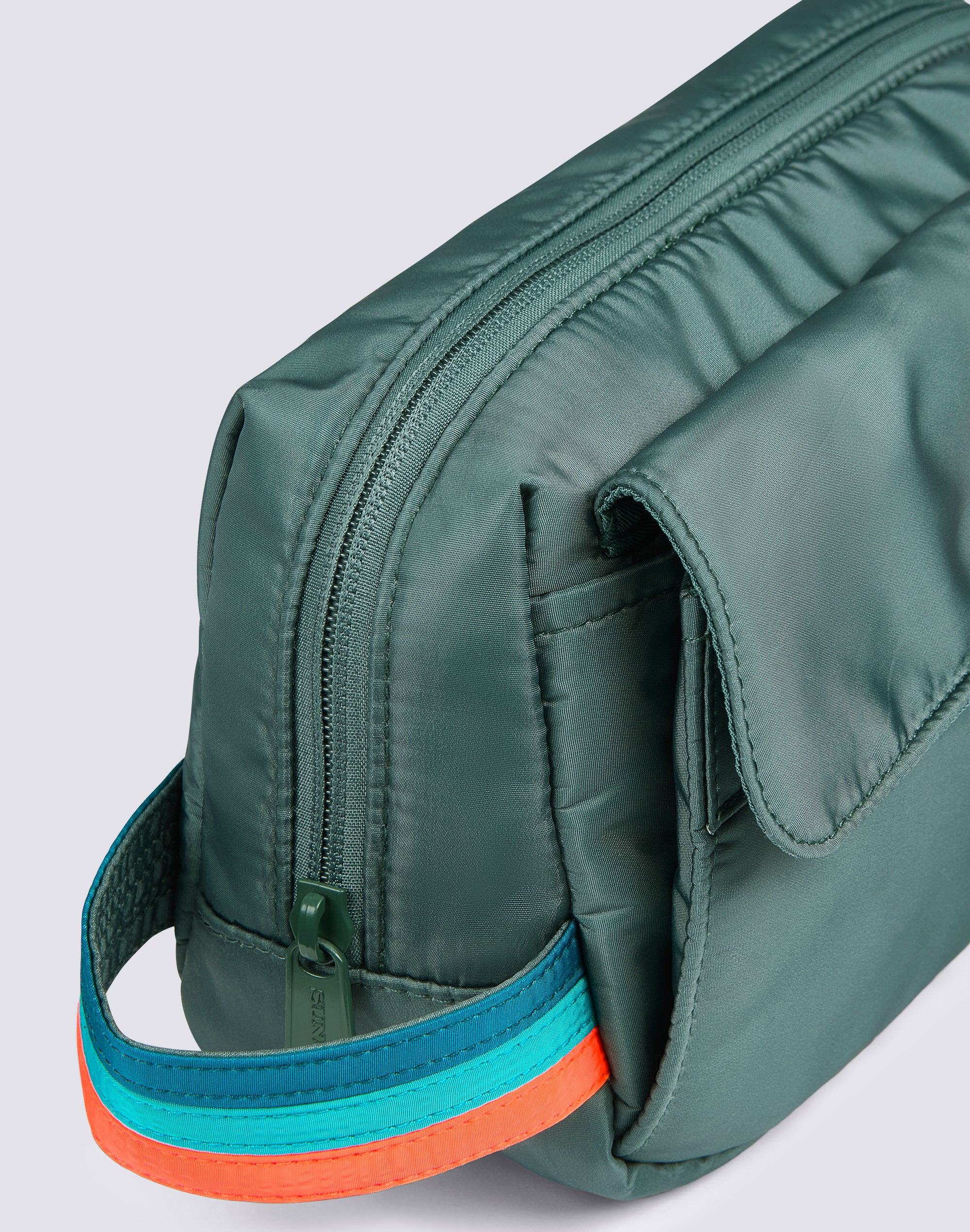 BEAUTY CASE CON DETTAGLI ARCOBALENO - Image 2