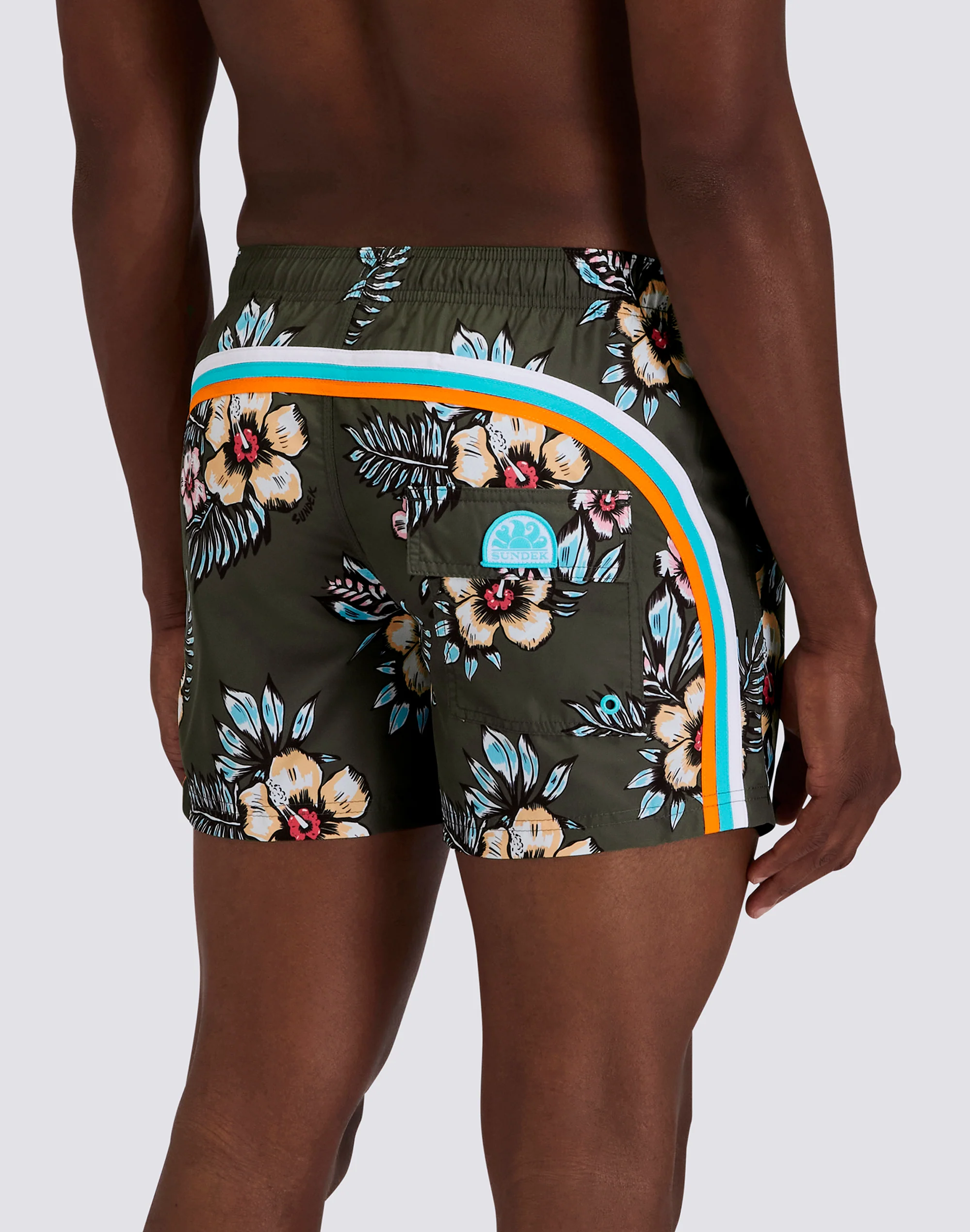 COSTUME DA BAGNO UOMO CORTO VITA ELASTICATA POLIESTERE RICICLATO REPREVE® CON STAMPA GRAPHIC FLOWER - Image 3