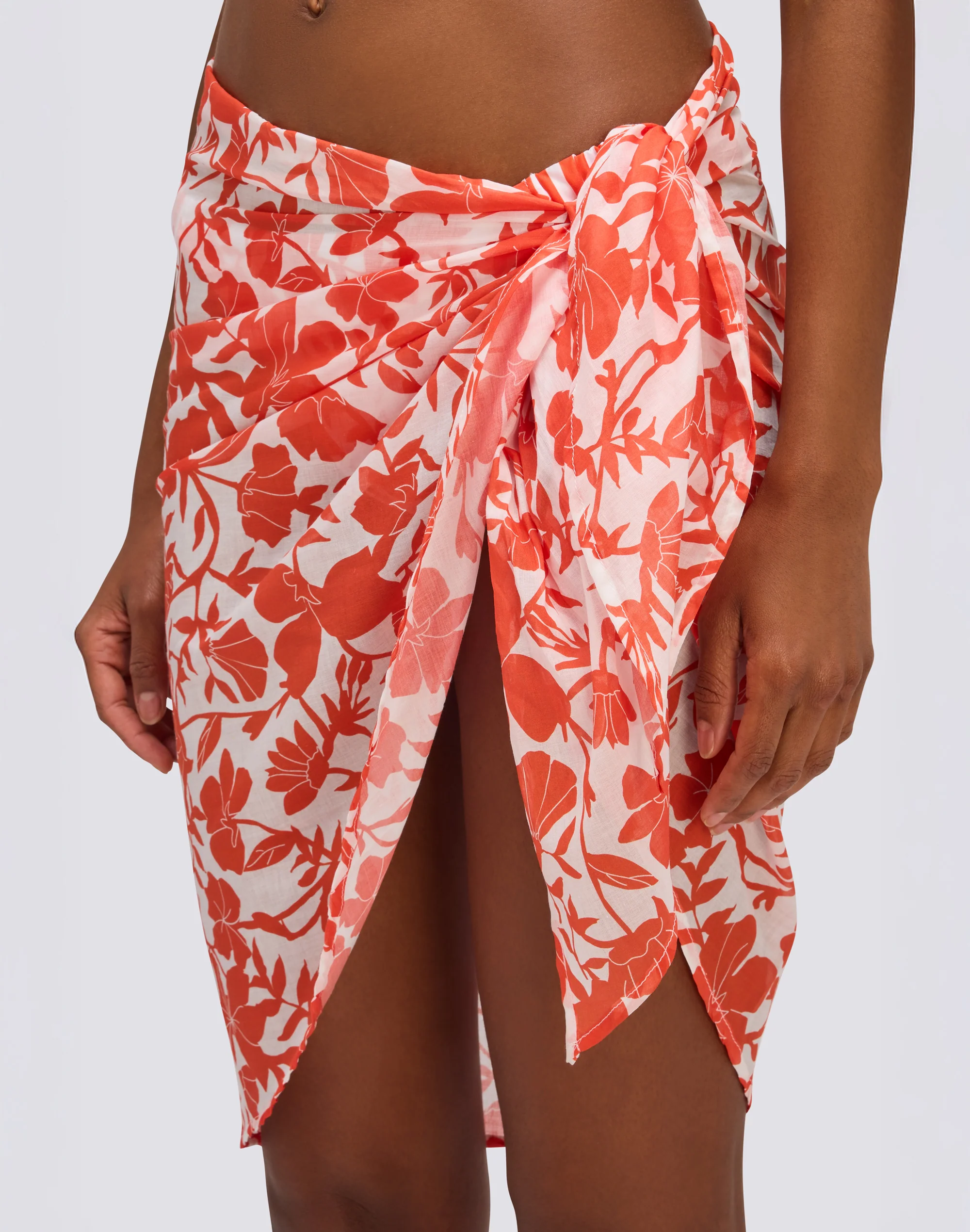 PAREO CON STAMPA PATCHY FLOWERS - Image 4